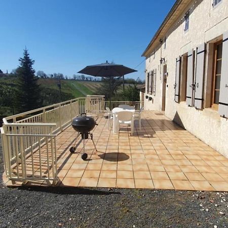 Maison 2 Chambres Au Calme Saint-Bonnet-sur-Gironde 外观 照片